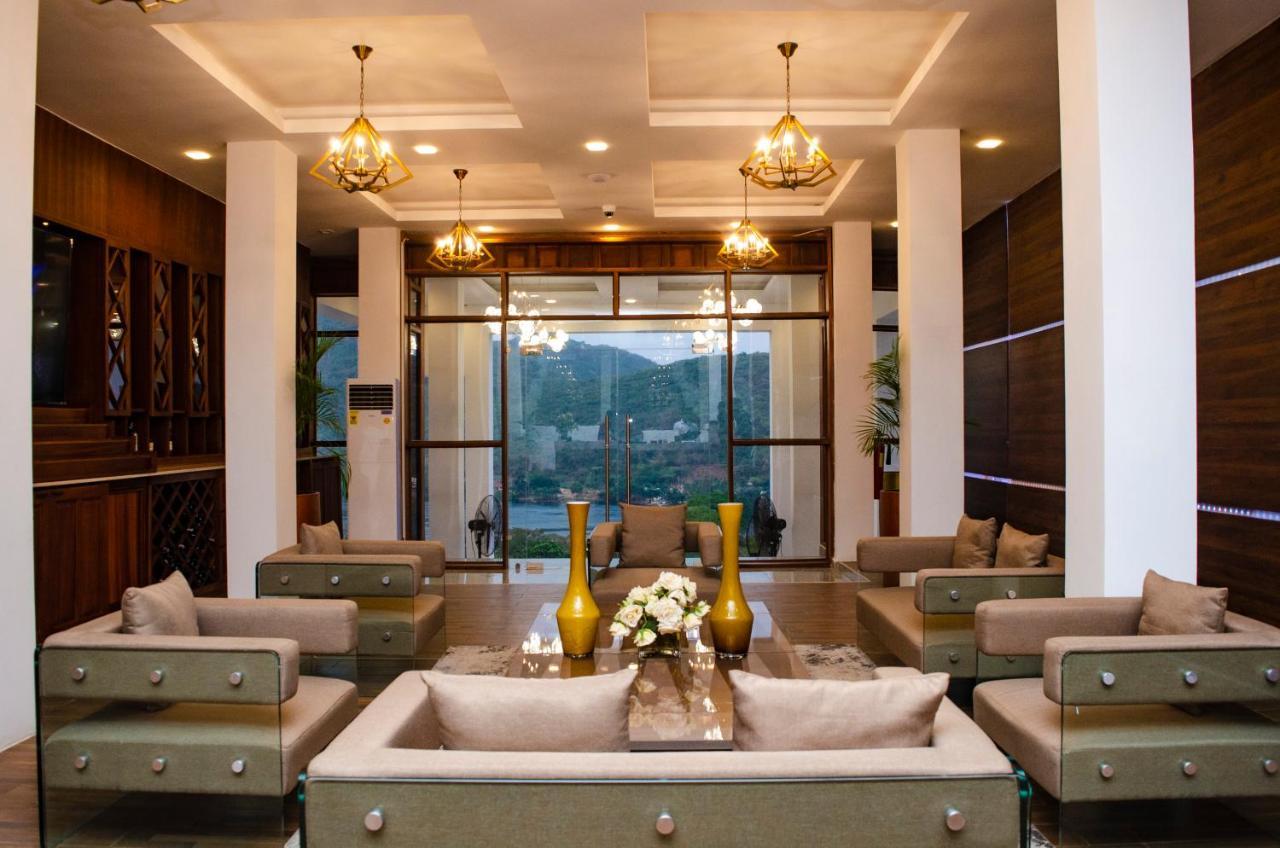Akosombo Bridgeview Resort מראה חיצוני תמונה