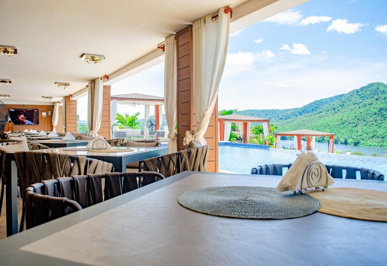 Akosombo Bridgeview Resort מראה חיצוני תמונה