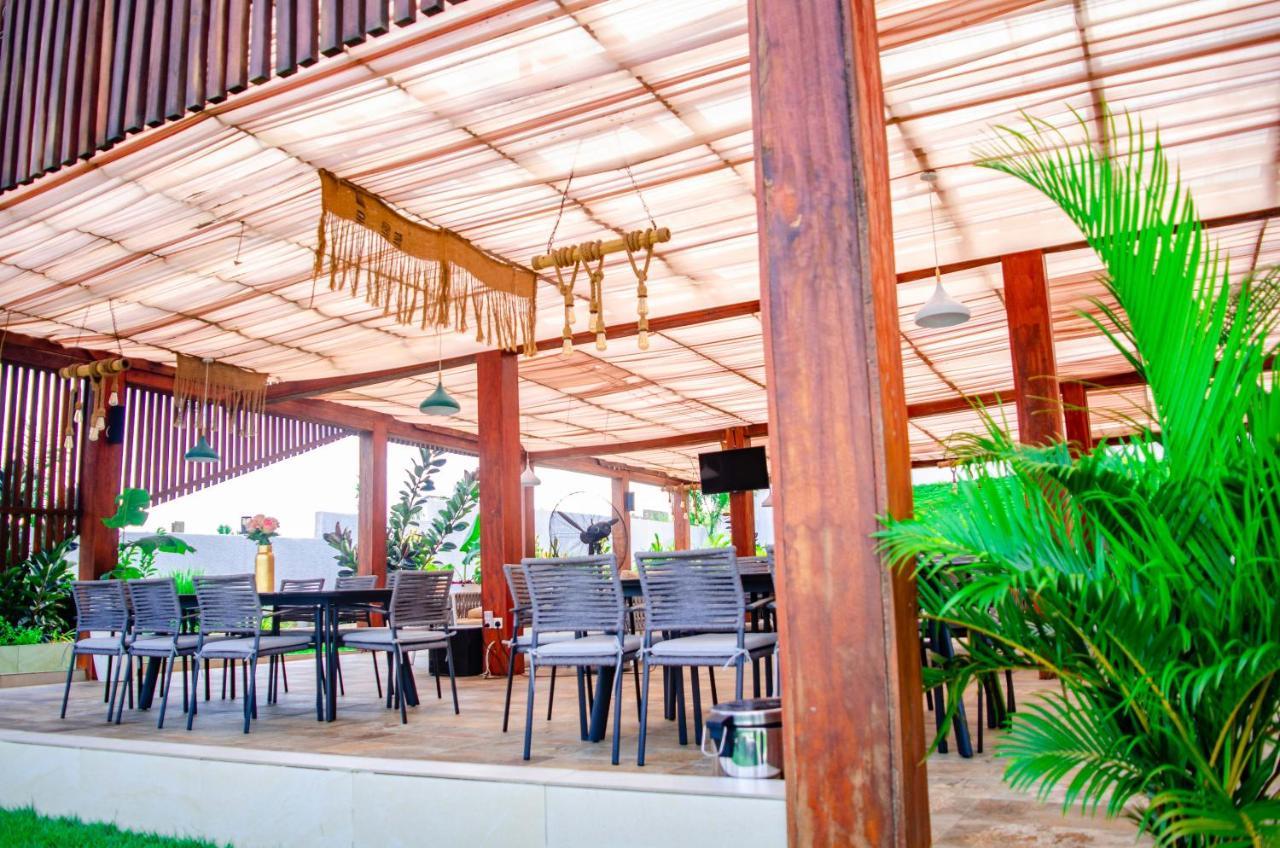 Akosombo Bridgeview Resort מראה חיצוני תמונה