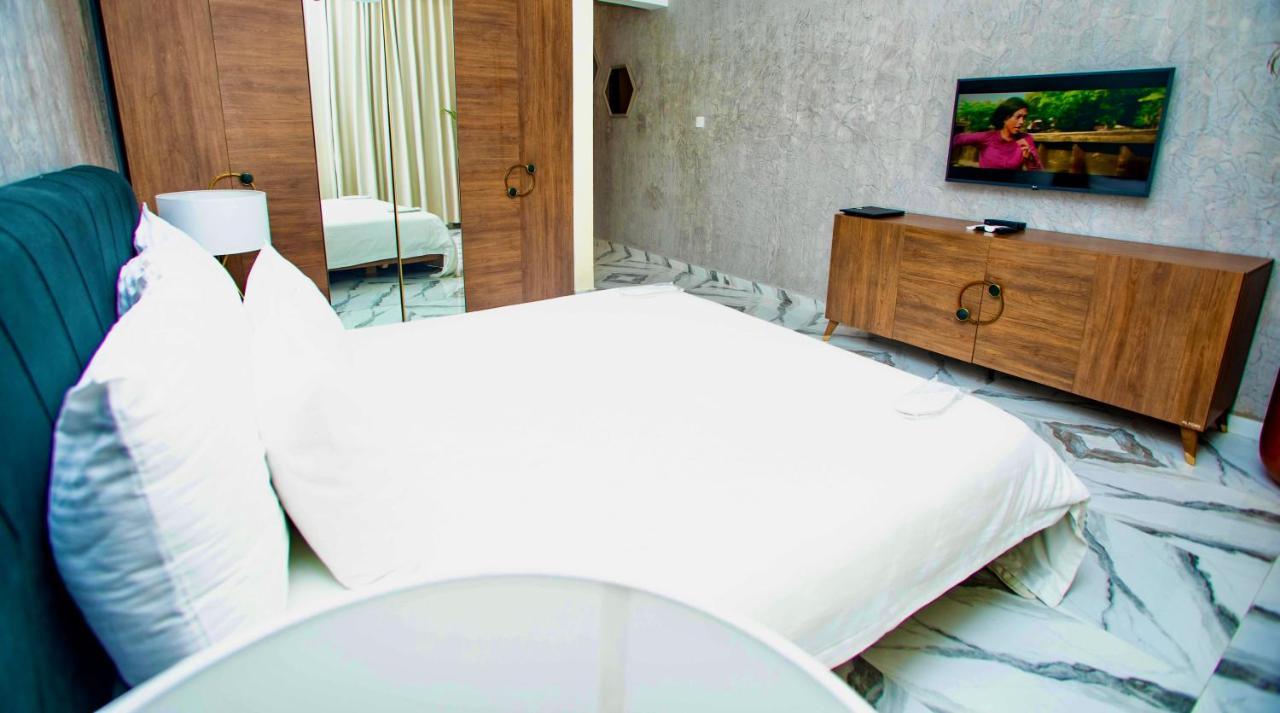 Akosombo Bridgeview Resort מראה חיצוני תמונה